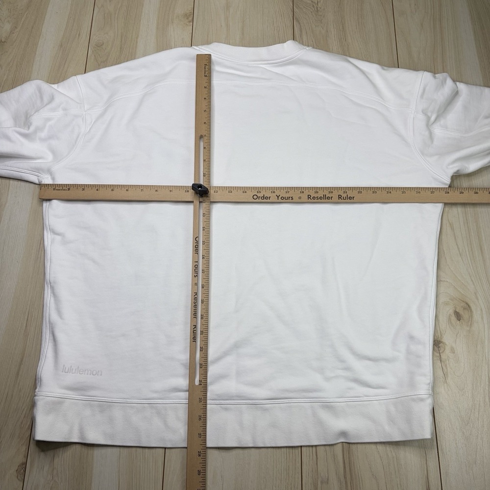 Lululemon Perfectly Oversized Sweatshirt Womens 10 White Crewneck SpellOut Crew - Picture 3 of 6